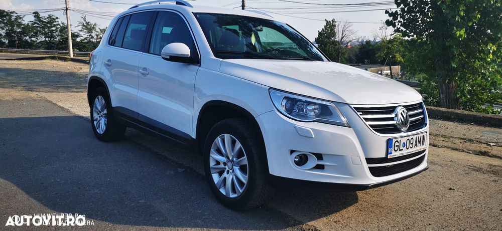 Volkswagen Tiguan 2.0 TDI DPF 4Motion BlueMotion Technology DSG Life - 1