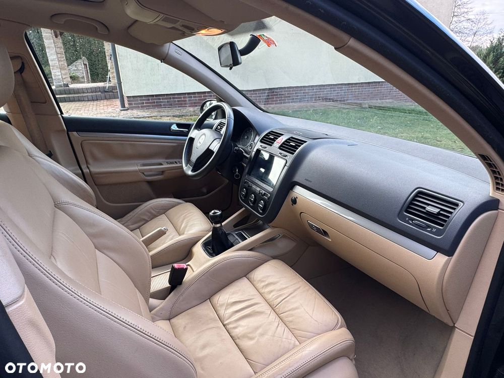 Volkswagen Golf 2.0 FSI Speed - 16