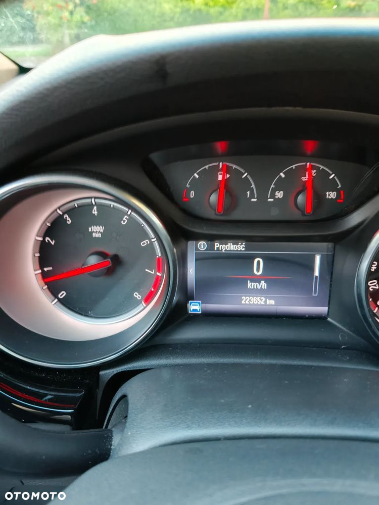 Opel Astra V 1.4 T Dynamic - 31