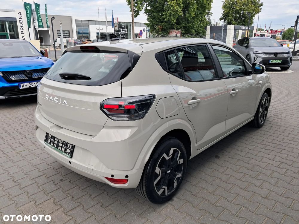 Dacia Sandero - 6
