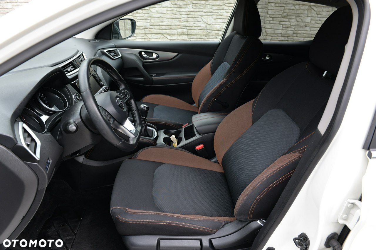 Nissan Qashqai 1.3 DIG-T Tekna - 9