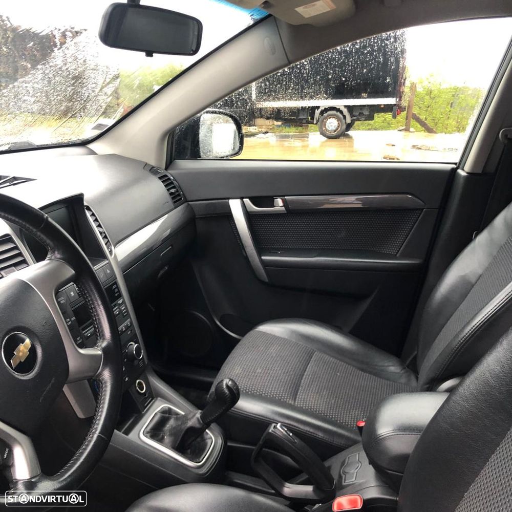 Chevrolet Captiva 2011 photo 3