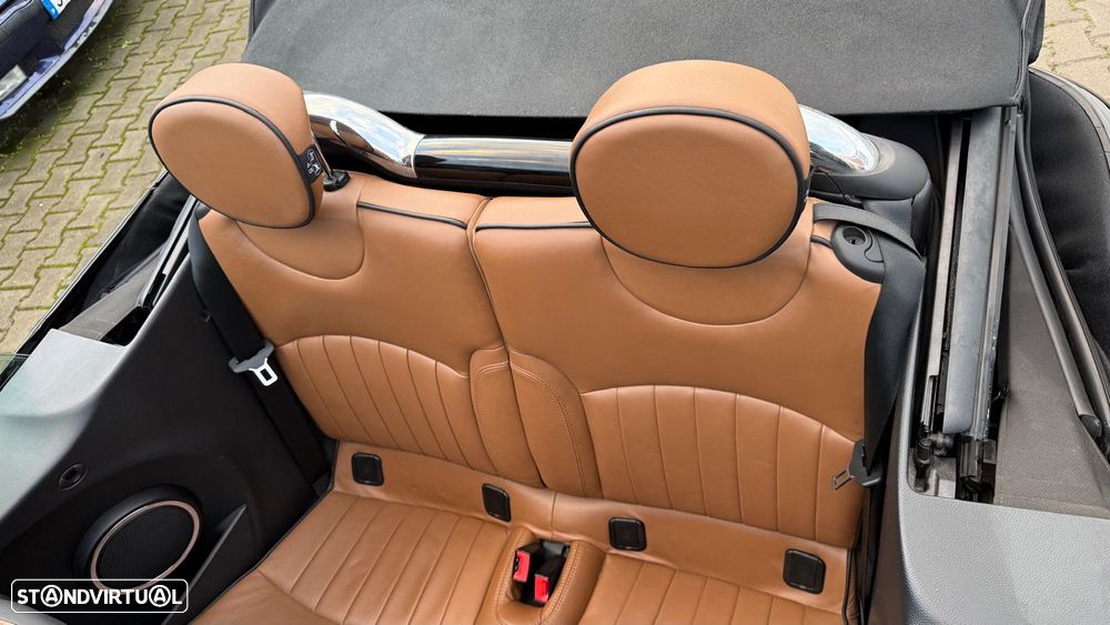 MINI Cabrio Cooper S Auto. - 4