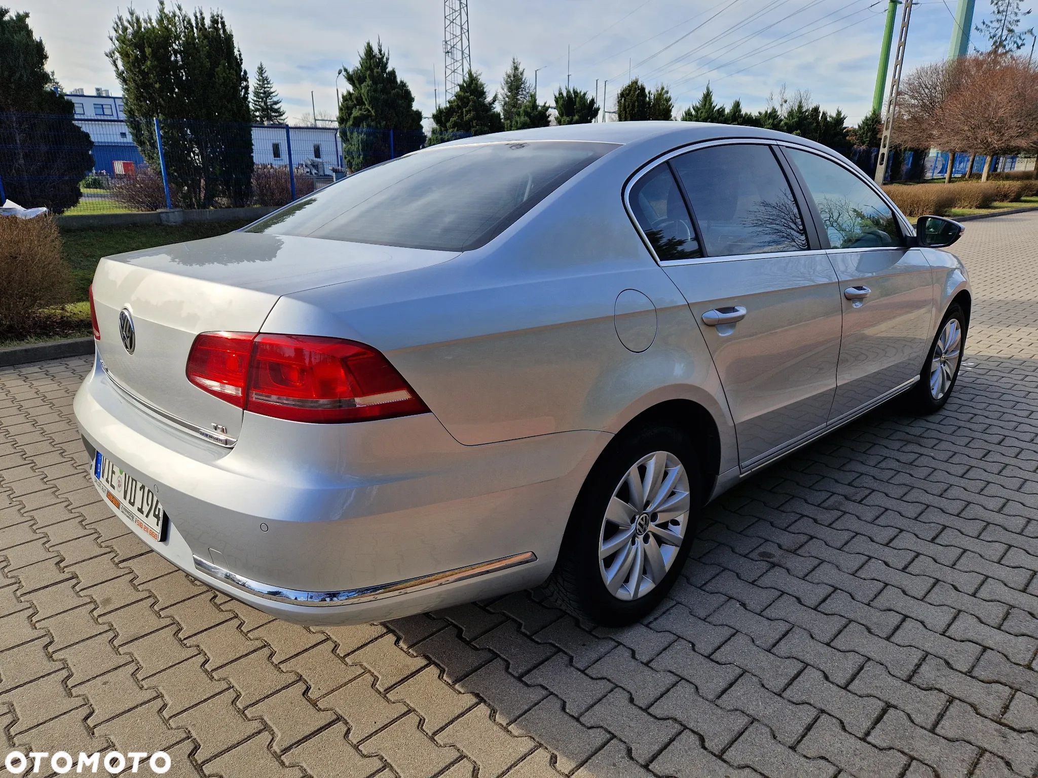 Volkswagen Passat - 6