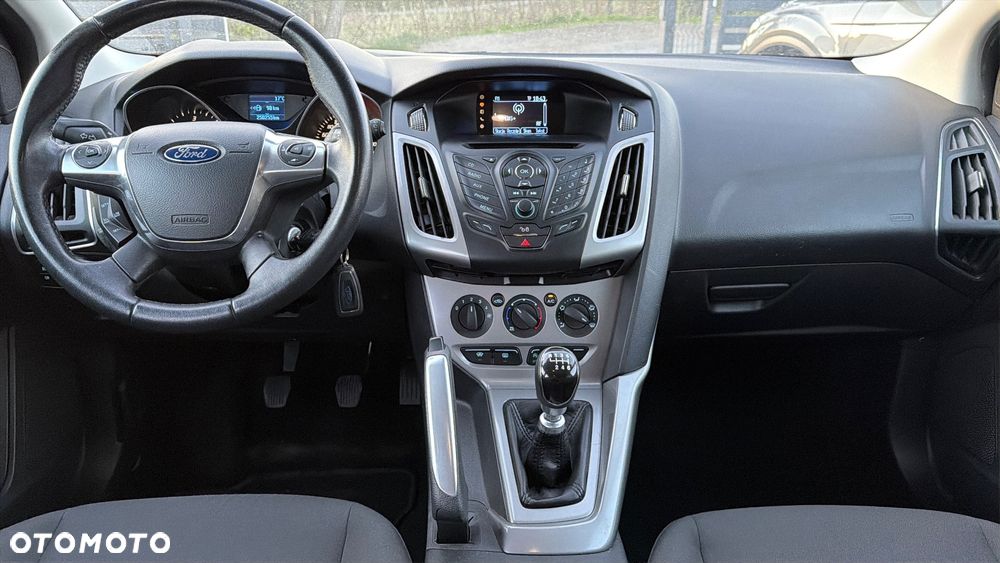 Ford Focus 1.6 TDCi DPF Trend - 13