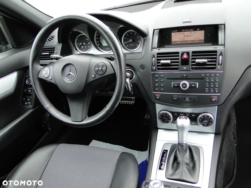 Mercedes-Benz Klasa C 200 7G-TRONIC Avantgarde Edition - 6