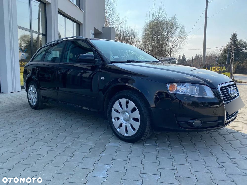 Audi A4 Avant 2.0 TDI - 4