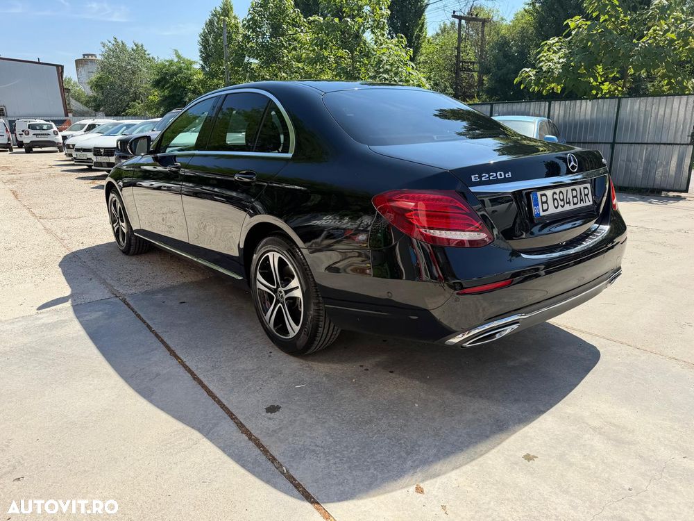 Mercedes-Benz E 220 d 4MATIC Aut. - 8