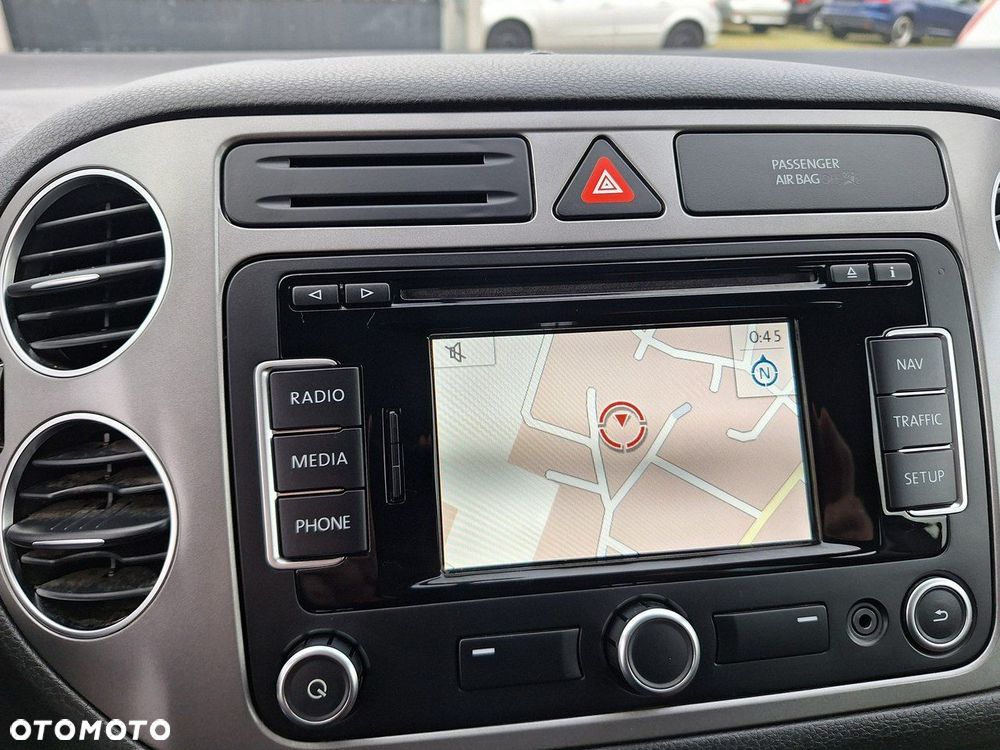 Volkswagen Golf Plus 1.6 TDI DPF MATCH - 22