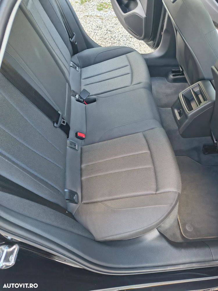 Audi A4 Avant - 16