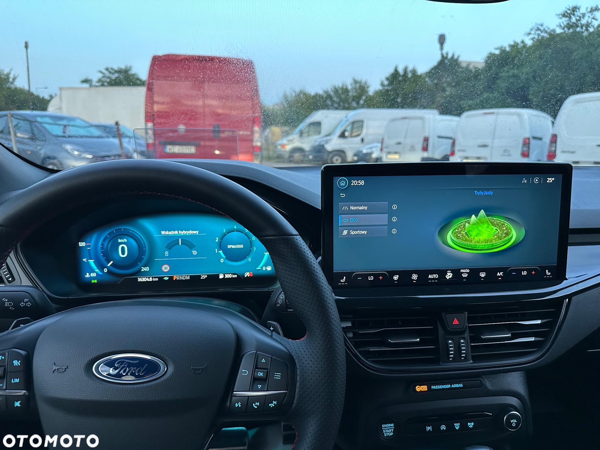 Ford Focus Turnier 1.0 EcoBoost Hybrid ST-LINE X - 24