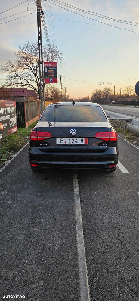 Volkswagen Jetta 2.0 TDI DSG BlueMotion Technologie Allstar - 16