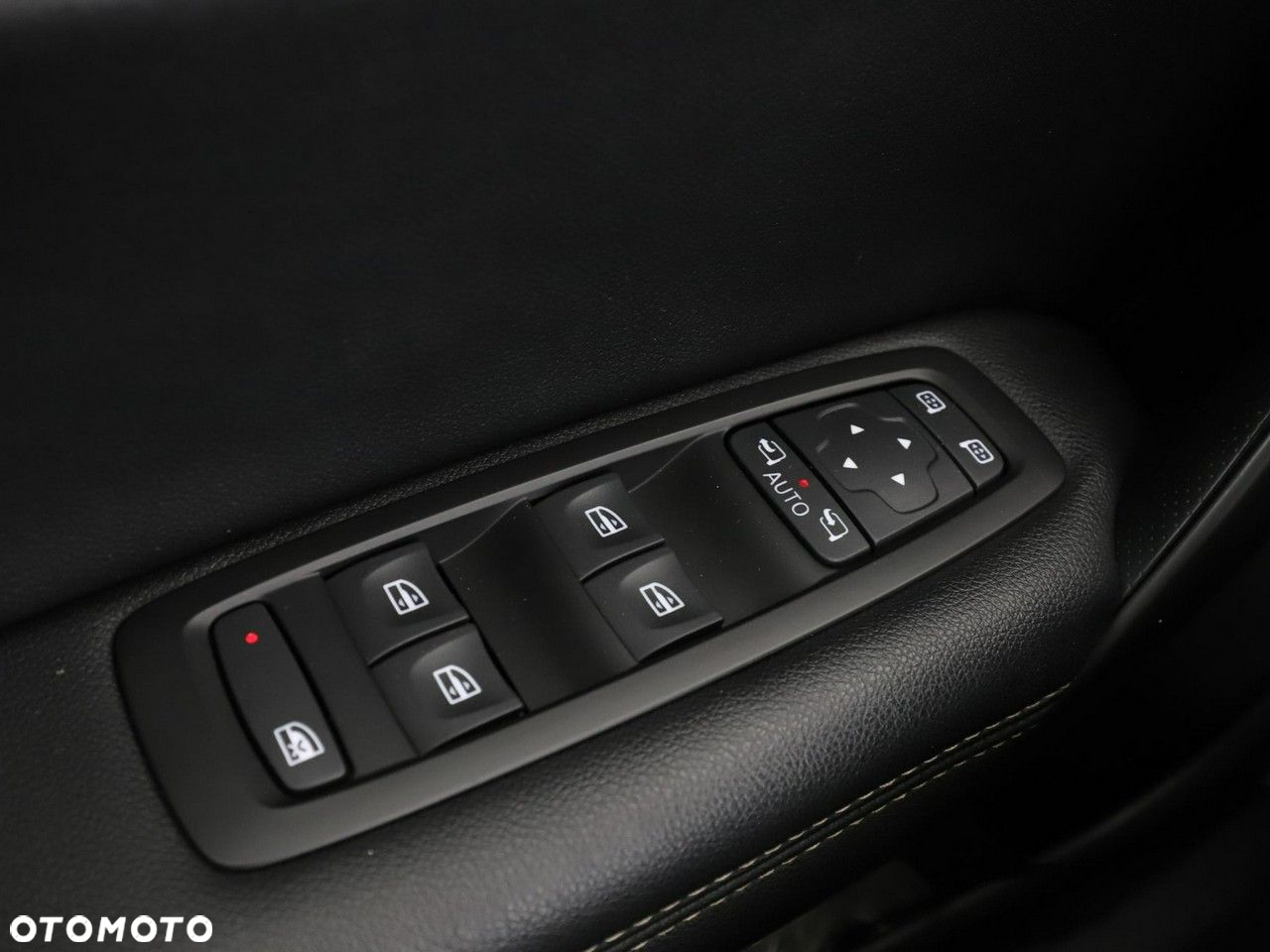 Renault Megane ENERGY dCi 110 EDC INTENS - 37