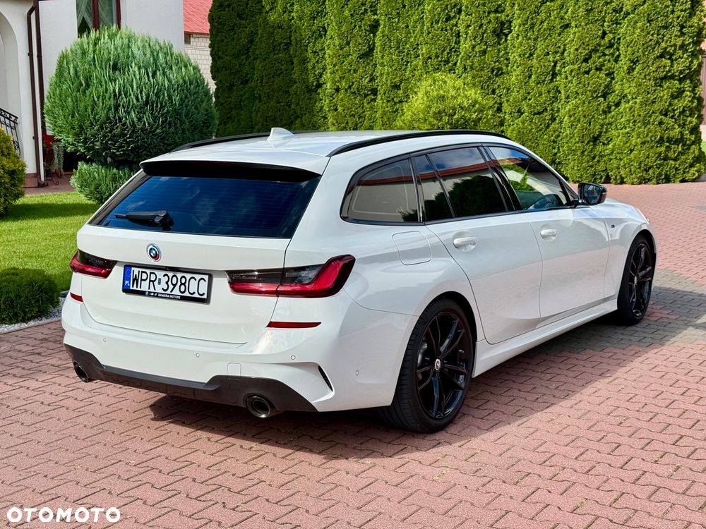BMW Seria 3 330i M Sport sport - 2