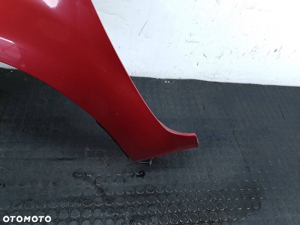 BŁOTNIK LEWY PRZÓD KIA PRO CEE'D LAK:04 - 6