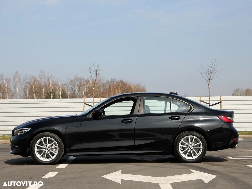 BMW Seria 3 330e AT PHEV - 20