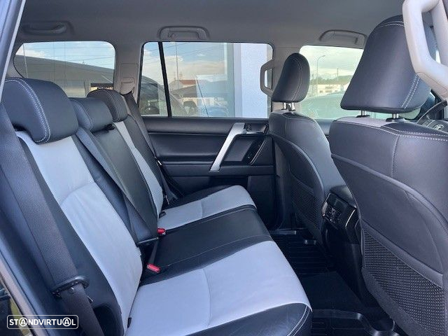 Toyota Land Cruiser 3.0 D-4D CA - 7