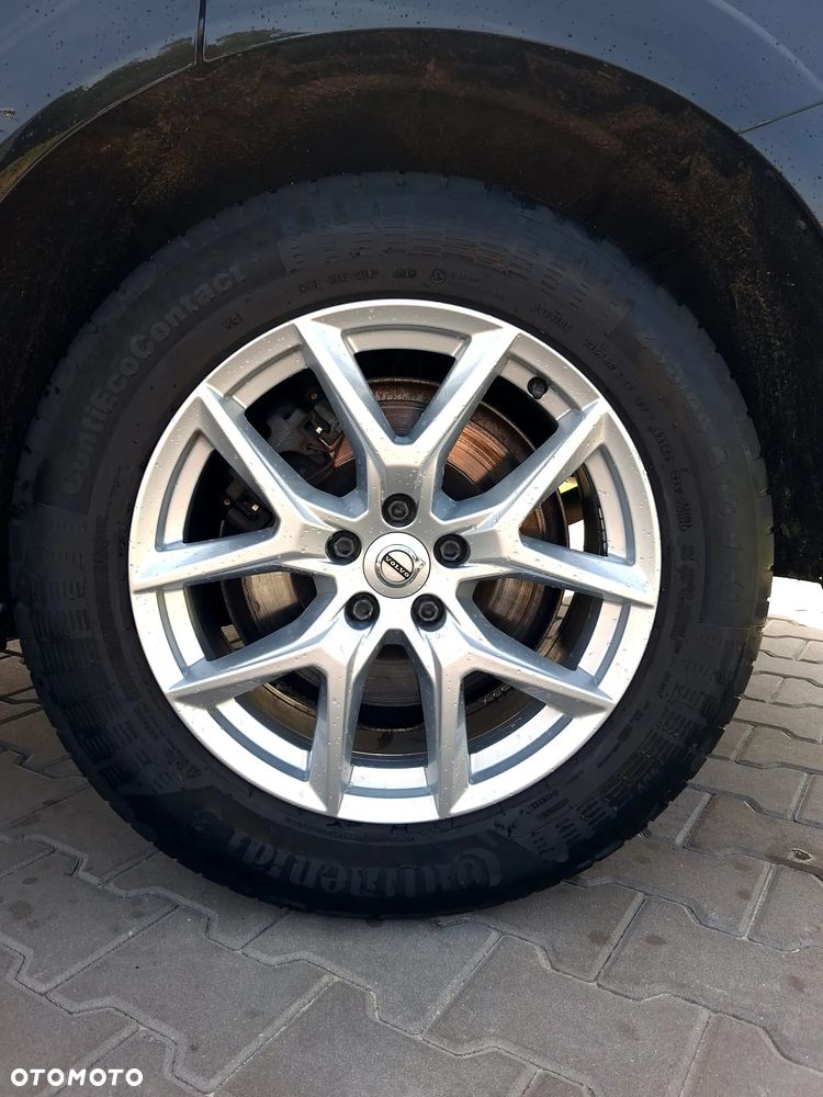 Volvo XC 60 - 24
