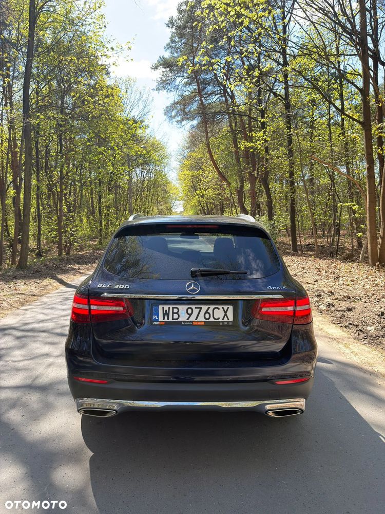 Mercedes-Benz GLC 300 4Matic 9G-TRONIC - 7
