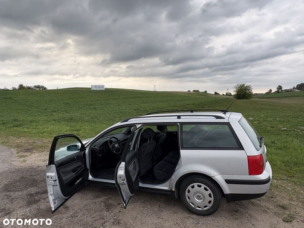 Volkswagen Passat - 8