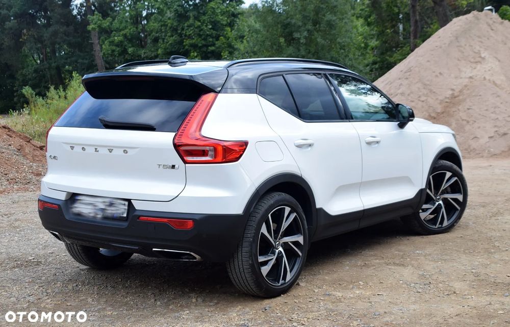 Volvo XC 40 T5 AWD R-Design - 5