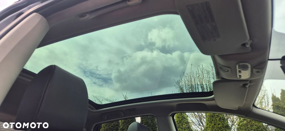 Nissan Qashqai 2.0 dCi 4 x 4 DPF tekna - 26