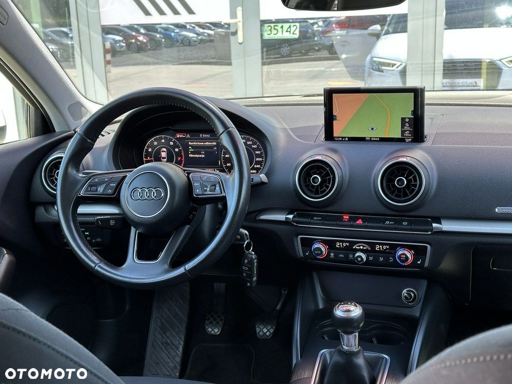 Audi A3 Limousine 1.5 TFSI Sport - 12