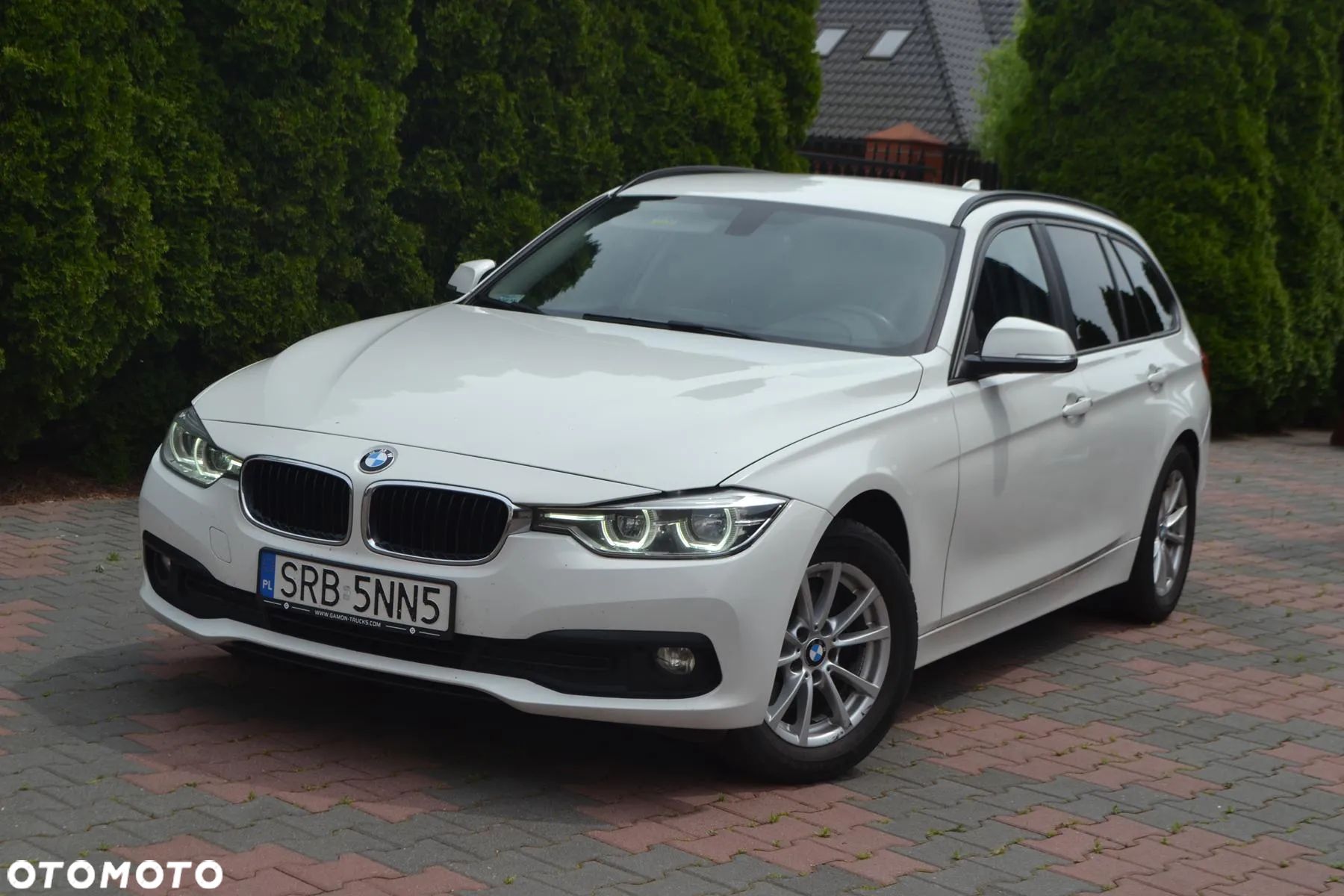 BMW Seria 3 320d Touring Luxury Line - 1