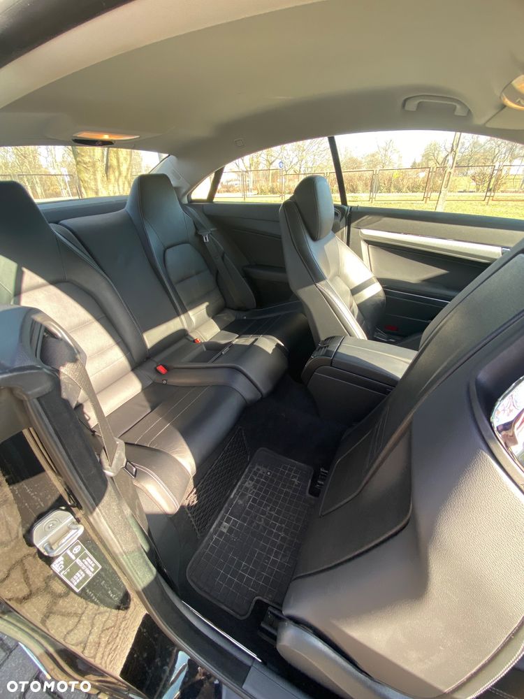 Mercedes-Benz Klasa E - 8