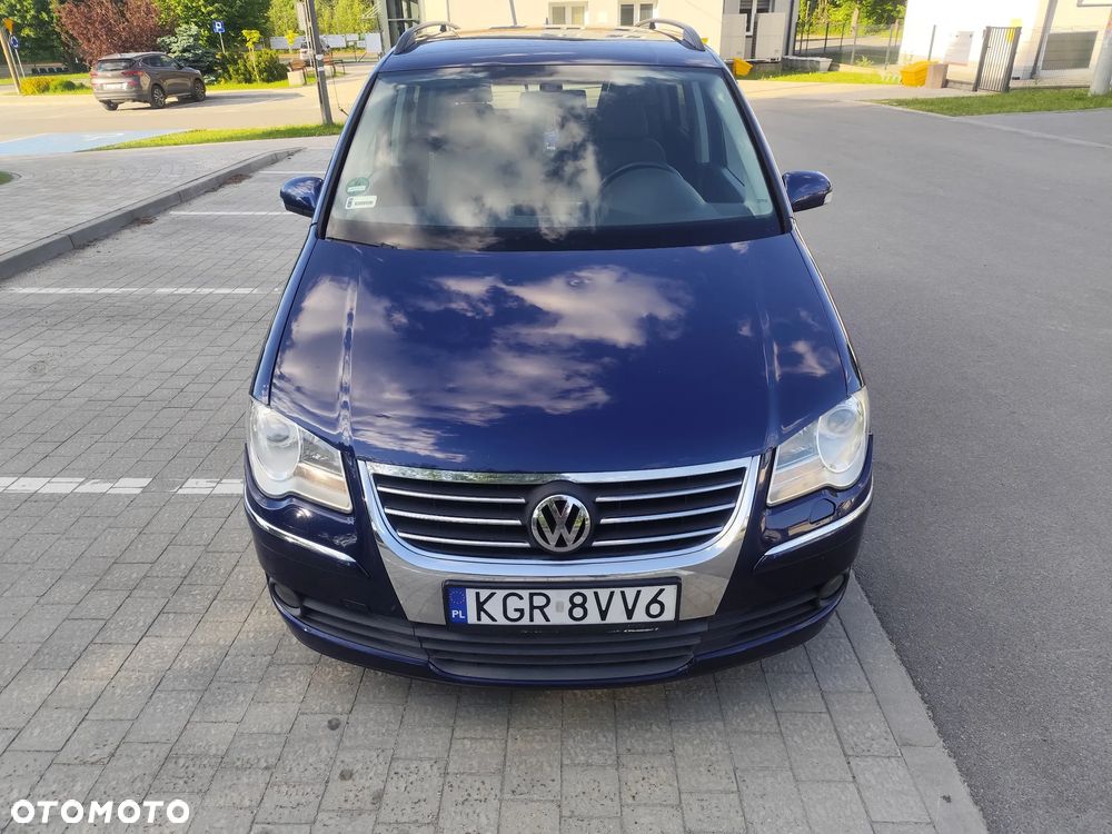 Volkswagen Touran 2.0 TDI DPF Highline DSG - 10