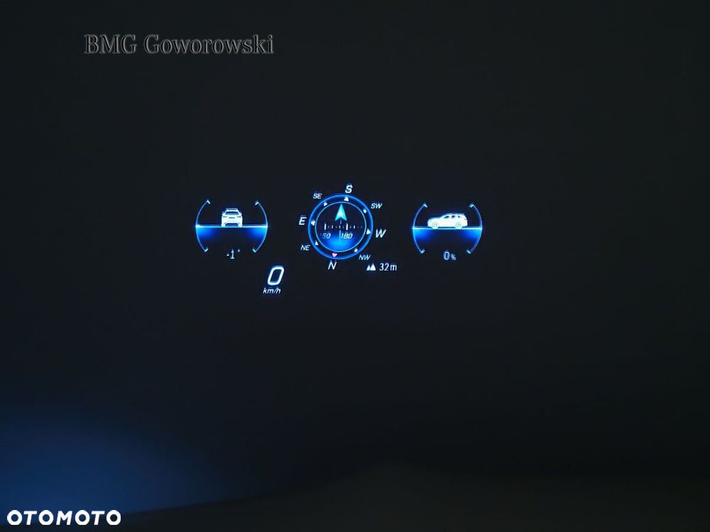 Mercedes-Benz GLS - 29