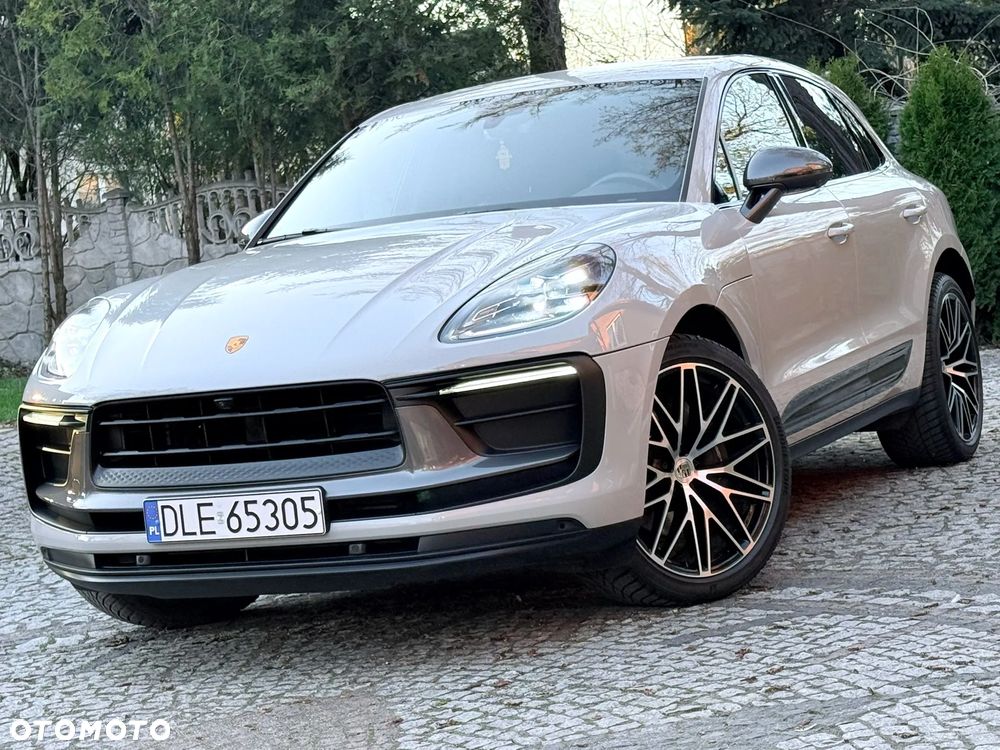 Porsche Macan T - 1