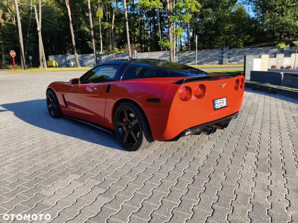 Chevrolet Corvette - 6