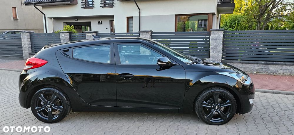 Hyundai Veloster 1.6 Premium - 14