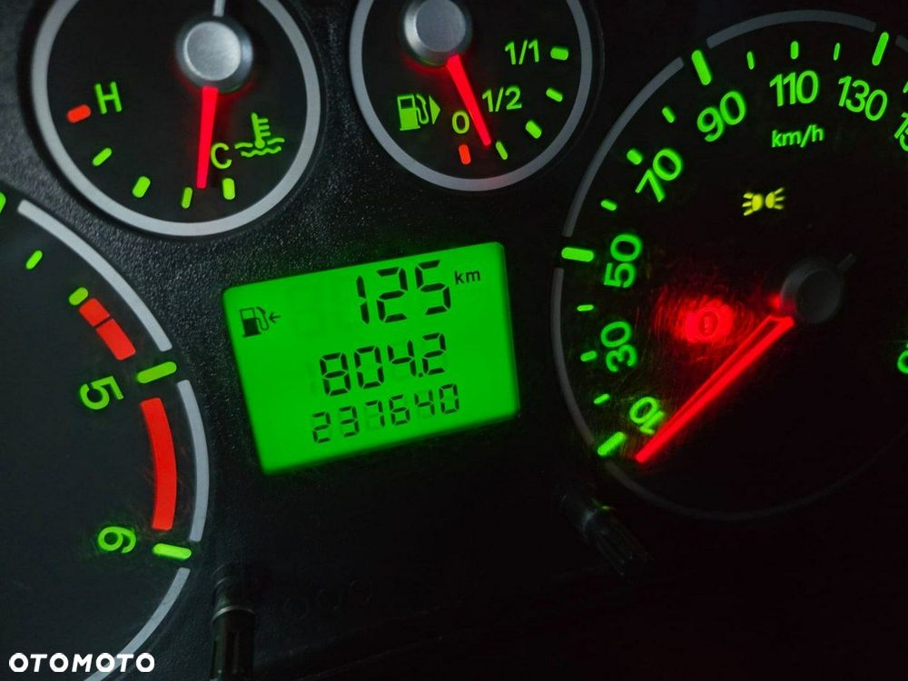 Ford Transit Connect - 13