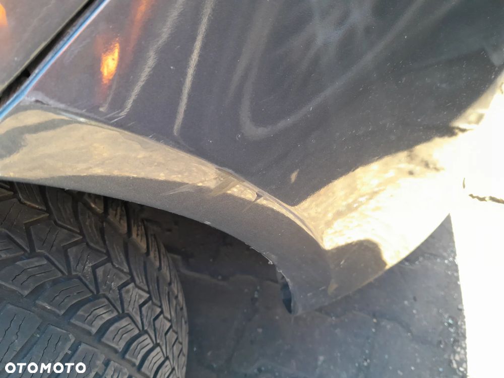 Zderzak przedni SEAT Leon II 05-12r. LS7Z - 6