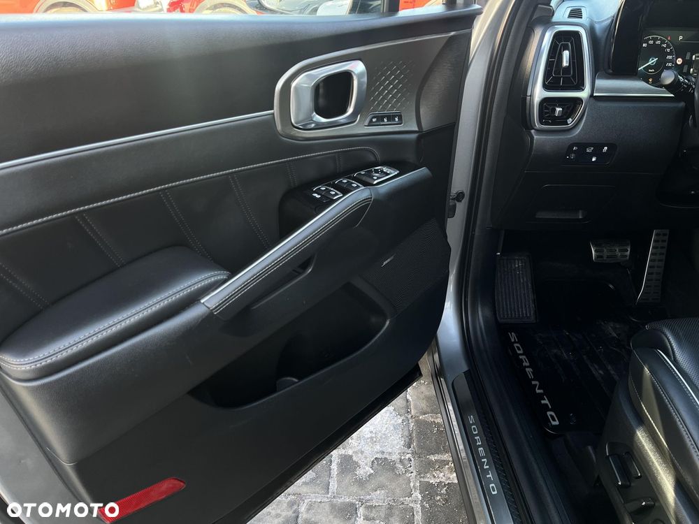 Kia Sorento - 10