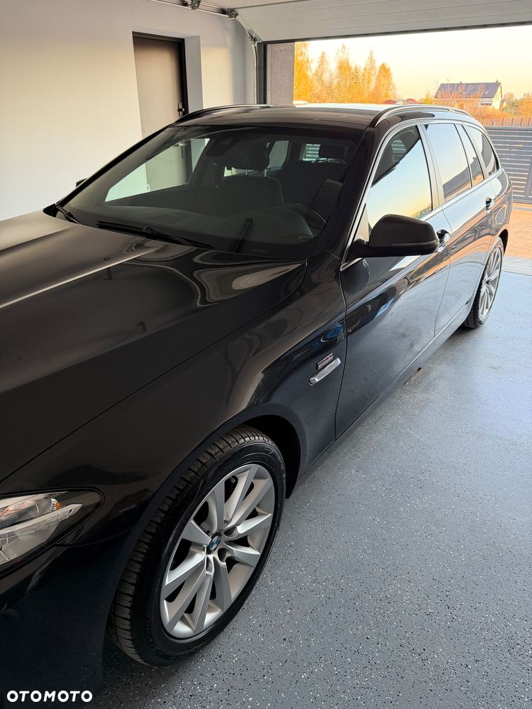 BMW Seria 5 530d xDrive - 2
