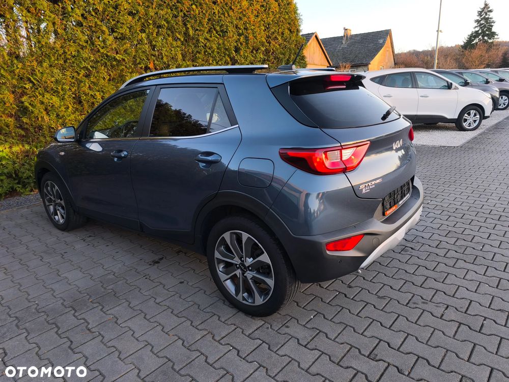 Kia Stonic - 9