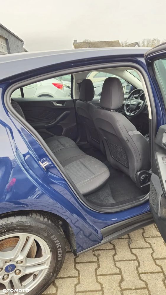 Ford Focus 1.0 EcoBoost Connected - 13
