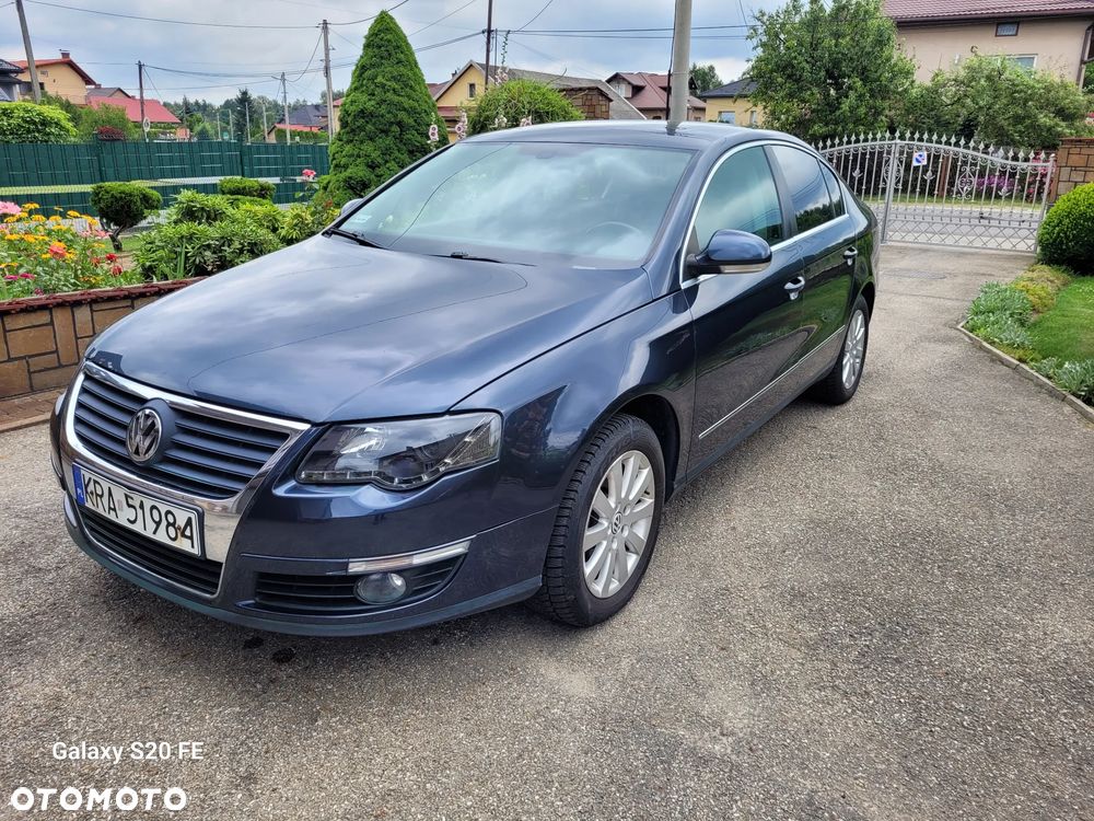 Volkswagen Passat 2.0 TDI Trendline - 5