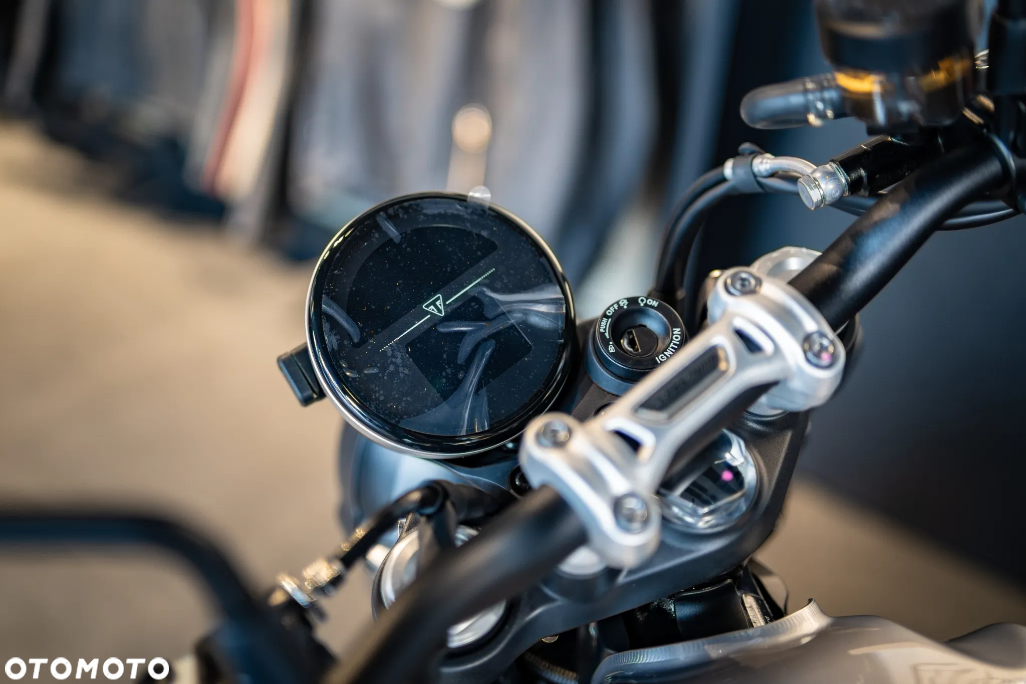 Triumph Speed Twin - 3