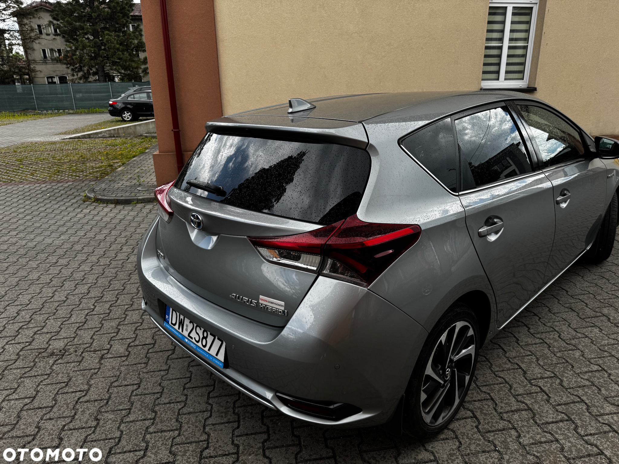 Toyota Auris Hybrid 135 Comfort - 12