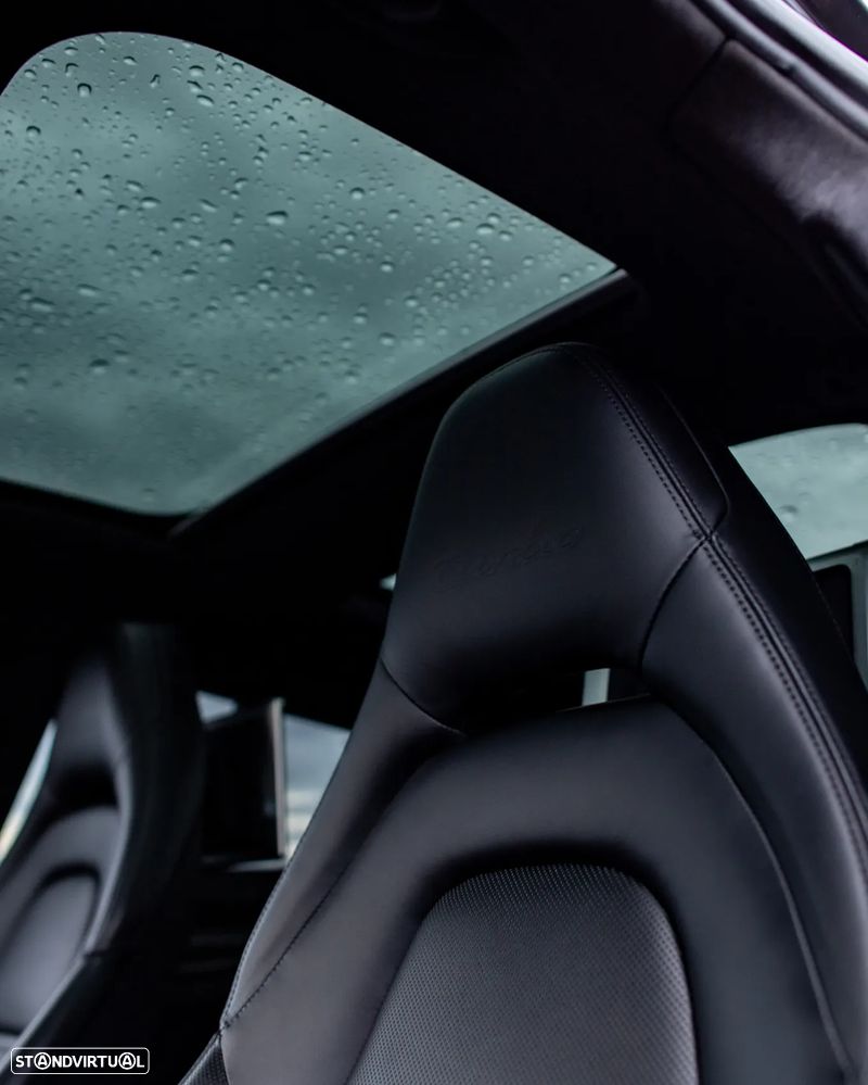 Porsche Panamera Sport Turismo Turbo - 12