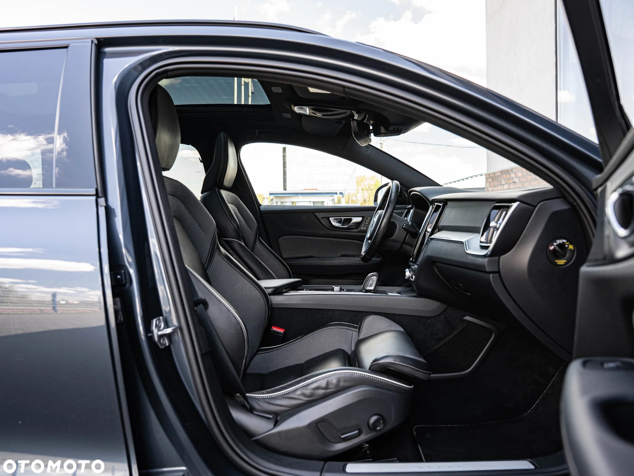 Volvo V60 B3 B Geartronic RDesign - 25