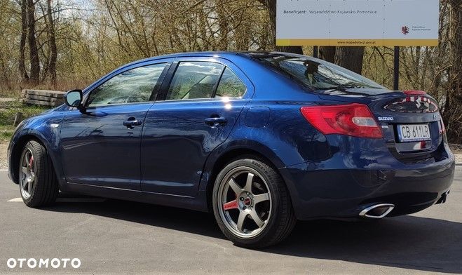 Suzuki Kizashi - 38