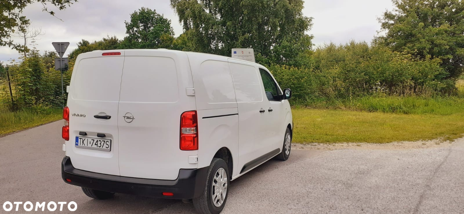 Opel Vivaro - 9
