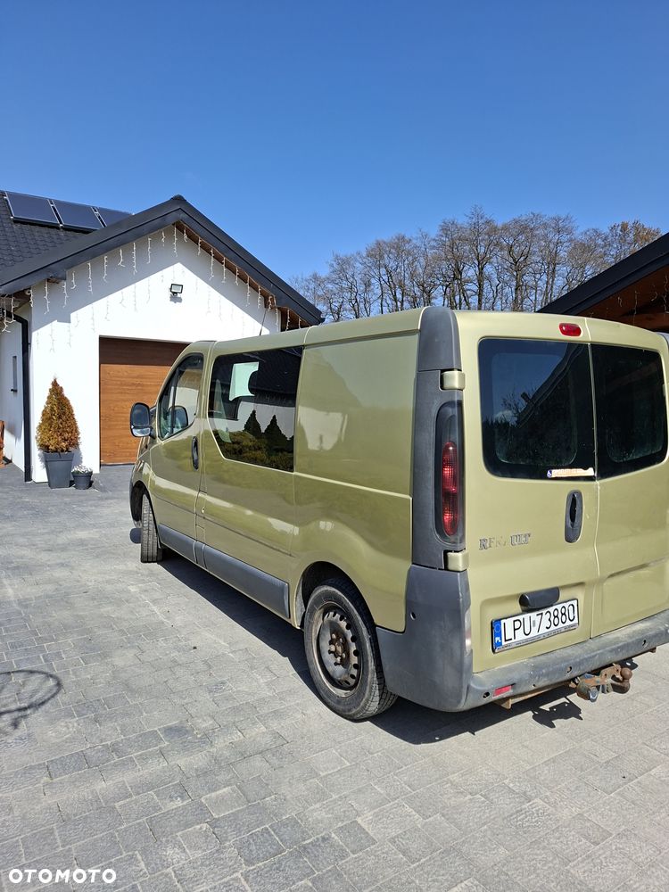 Renault Trafic 2.5 dCi Passenger Authentique - 5