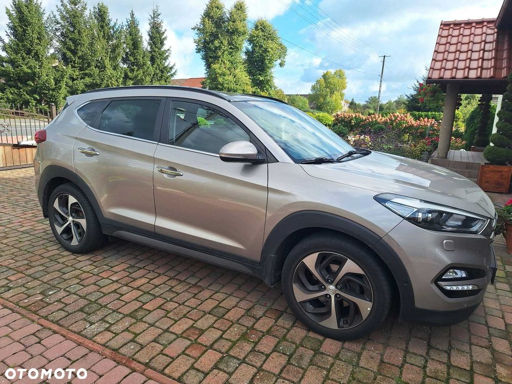 Hyundai Tucson - 1