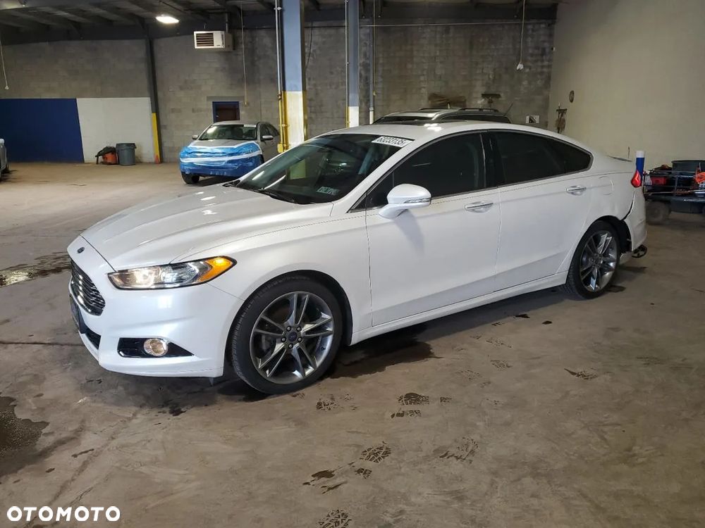 Ford Fusion 2.0 EcoBoost Titanium - 2